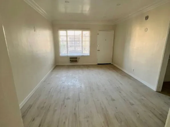 1205 S La Cienega Blvd APT D, Los Angeles, CA 90035