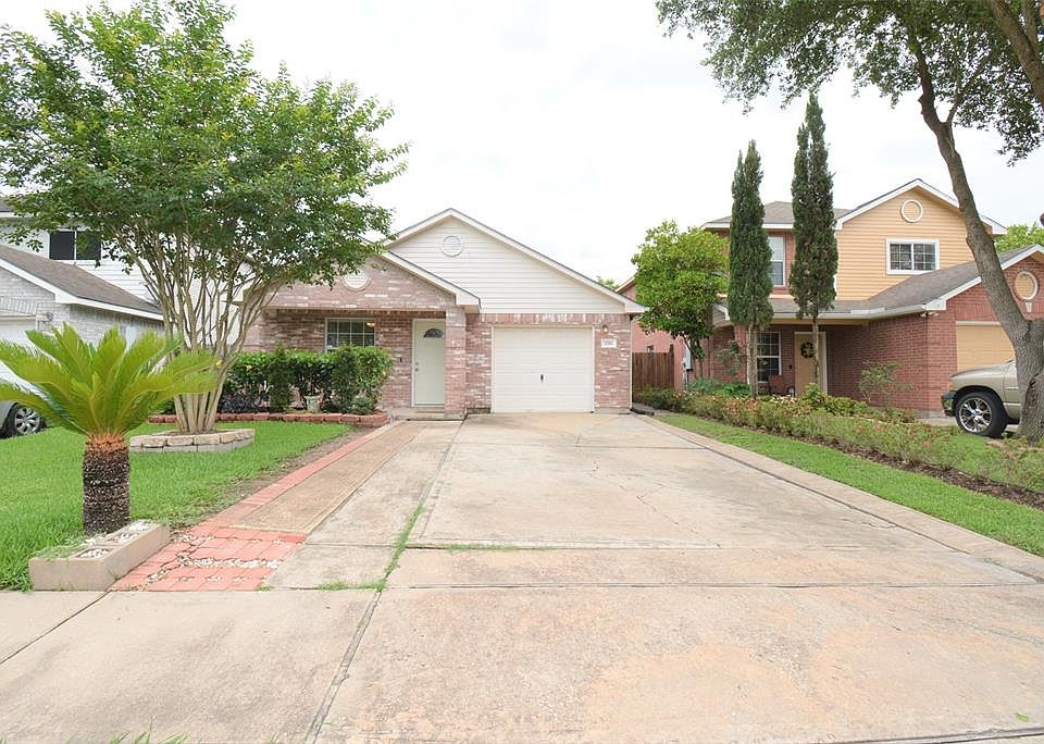 1st image of 3202 Beran Dr
