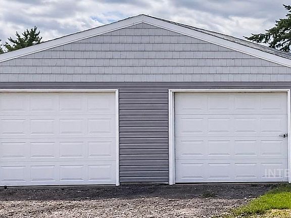 4th image of 9 Ironwood Dr