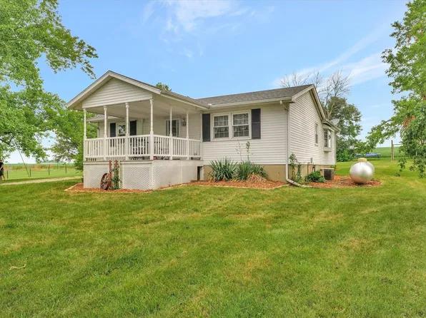 1864 E 600n Rd, Sidney, IL 61877