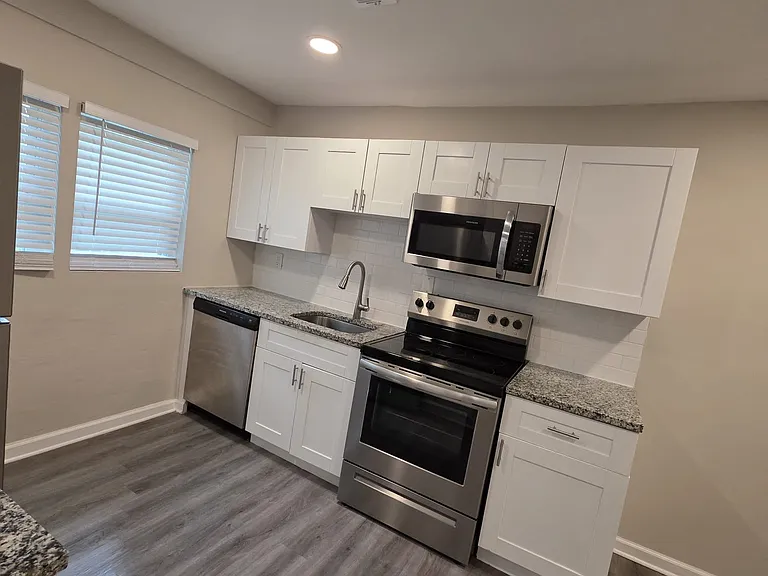 5622 Edith St #5622 — Photo 8