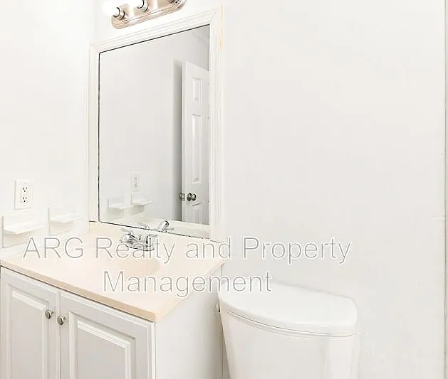 2142 Fairway Ct SE #A — Photo 14