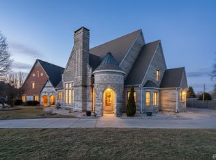 2520 Chrystal Woods Dr, Kokomo, IN 46901