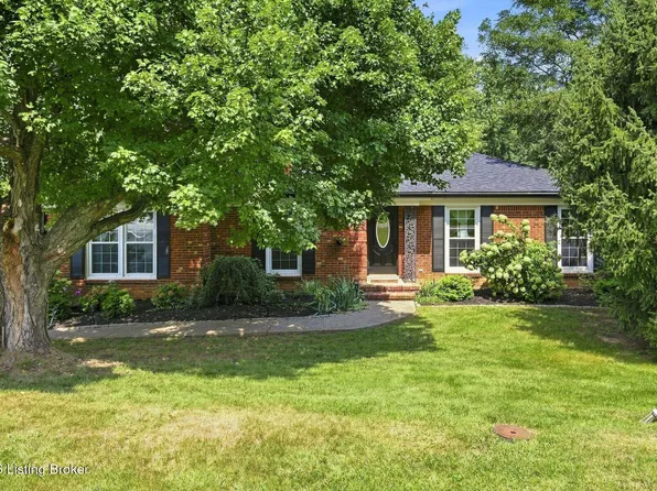 1003 Forest Ln, Goshen, KY 40026