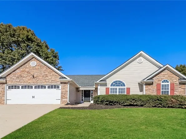 55 Mattie Ln, Douglasville, GA 30134
