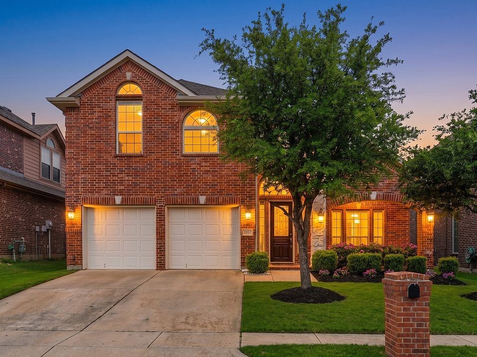 1st image of 517 Cavanal Hill Dr