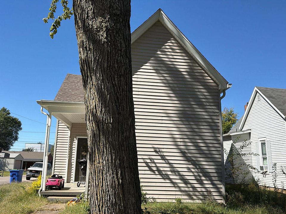 1st image of 623 S 4th St