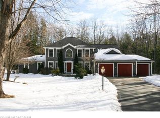5 Bentridge Rd, Falmouth, ME 04105