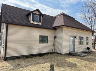 9933 2nd Ave, Killduff, IA 50137