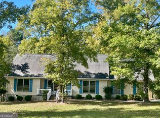 104 N Cambridge Dr NE, Milledgeville, GA