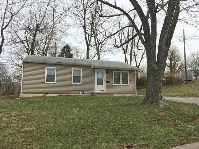 1st image of 1403 N Pearl Dr