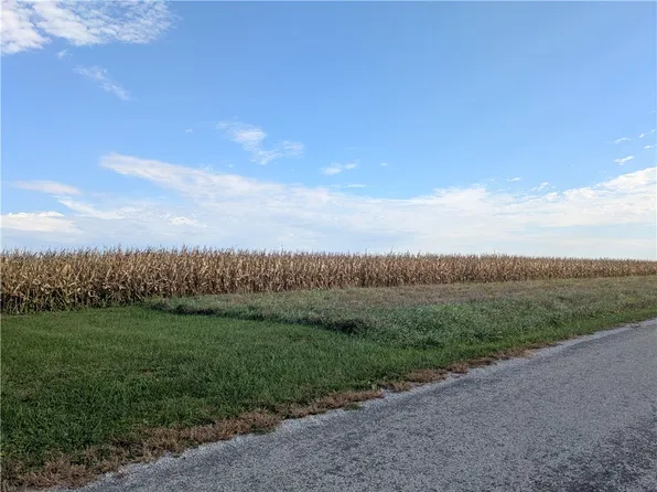1900 Road, Brocton, IL 61917