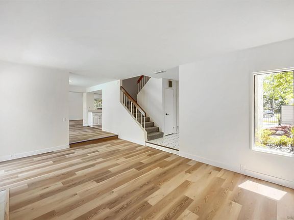 5th image of 5687 Menorca Dr