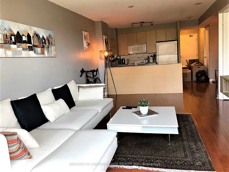 11 Brunel Ct #201 — Photo 7