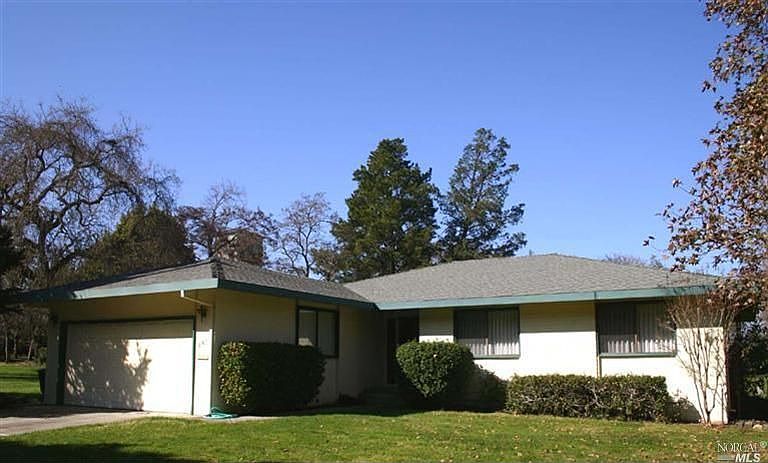 1st image of 207 Temelec Cir