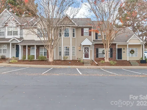 772 Rock Lake Gln, Fort Mill, SC 29715
