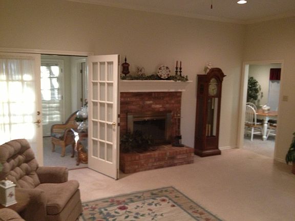 3rd image of 1249 Downwood Dr