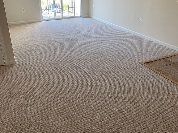 Living Room/ Balcony