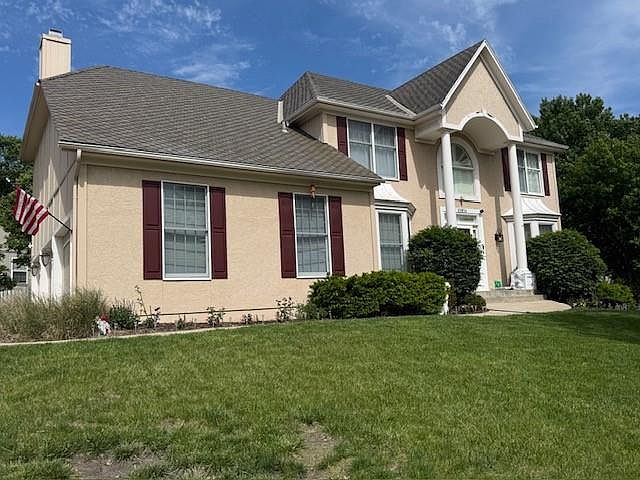1st image of 10804 W 131st St