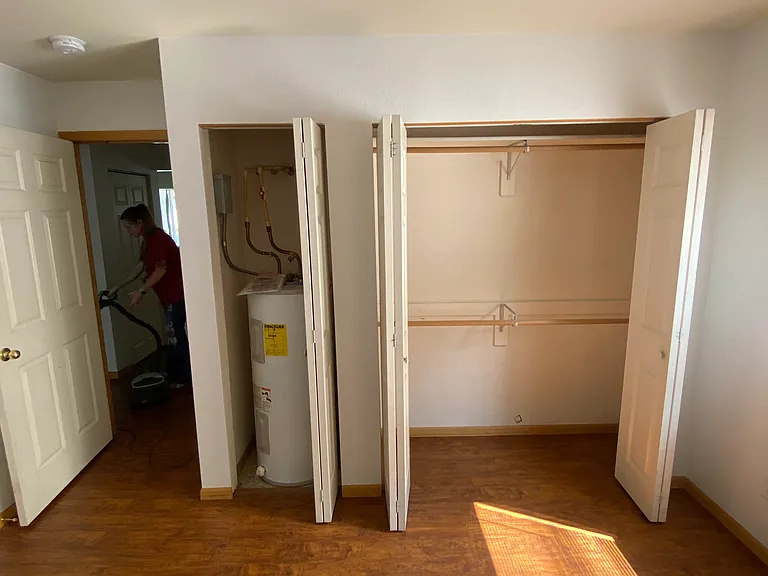223 W Myrtle St #A — Photo 11