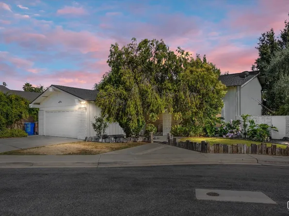 115 Westbluff Ct, Bakersfield, CA 93305