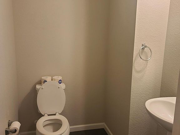 4th image of 15471 W 64th Pl Unit C