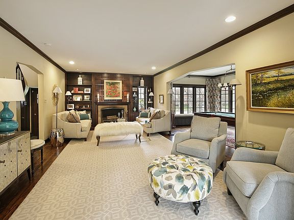 5th image of 132 Abingdon Ave