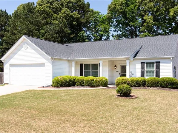 3135 Evergreen Eve Xing, Dacula, GA 30019