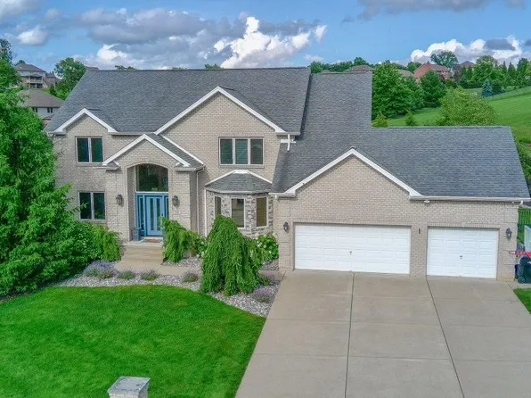 713 Bradgate Dr, North Huntingdon, PA 15642