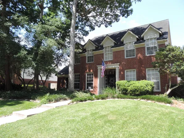 3130 Emerald Grove Dr, Kingwood, TX 77345