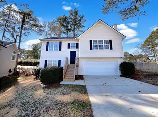 1000 Twin Brook Ct, Lawrenceville, GA 30043