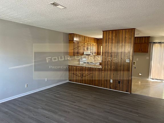 2nd image of 420 Salem St #K