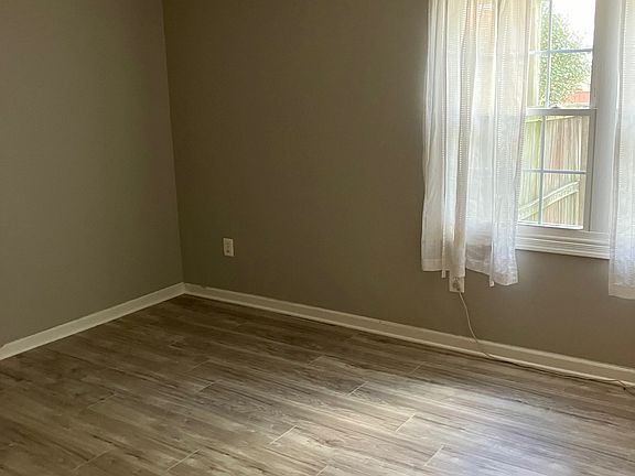 5th image of 1460 Mara Vista Ct