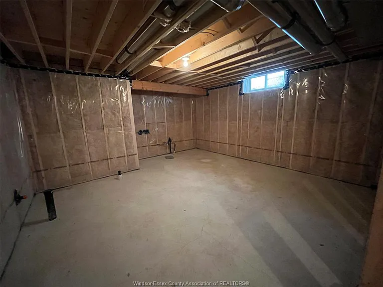 365 Christine Ave — Photo 42