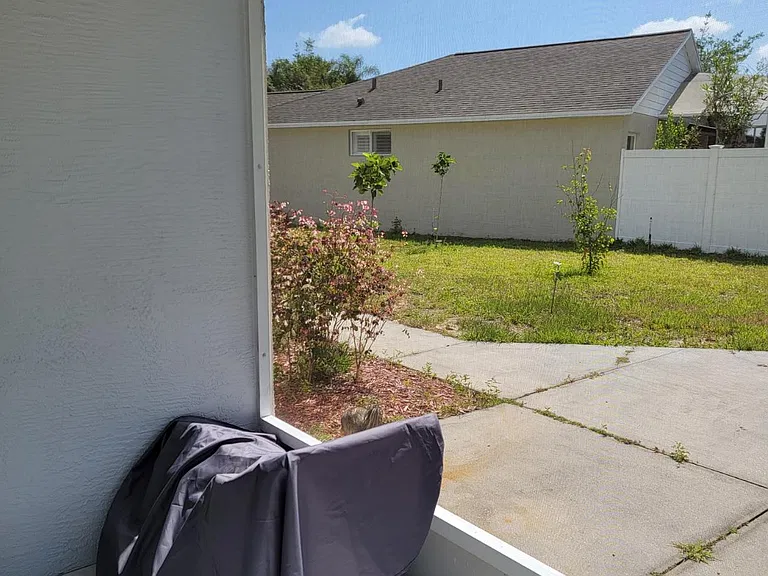 2125 Winsley St — Photo 13