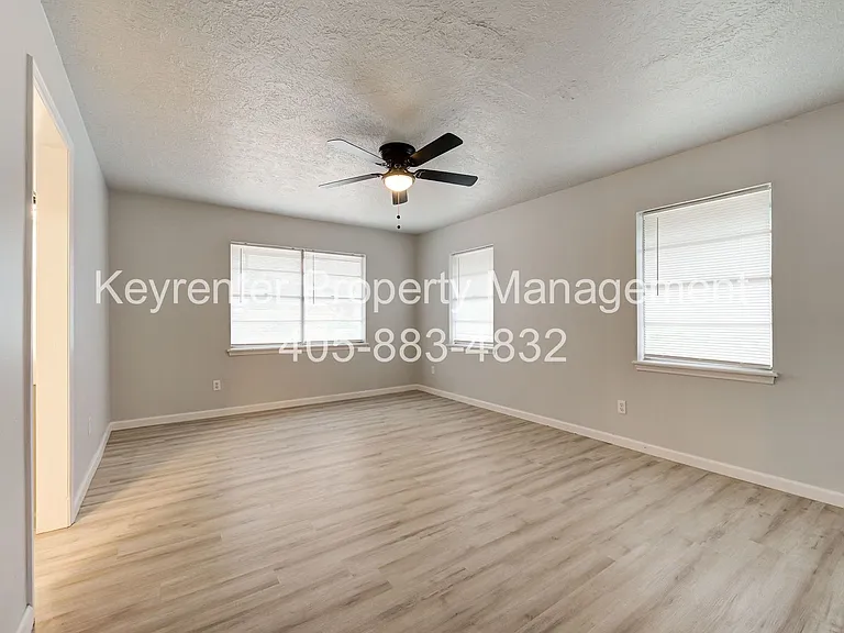 1309 Crown Point Ave #4 — Photo 19