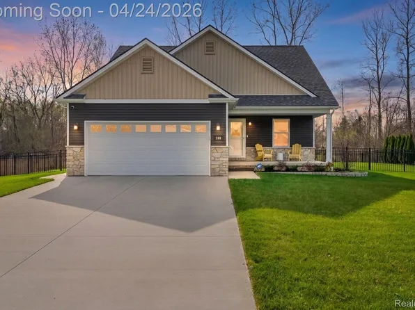 100 Capitol Dr, Marysville, MI 48040