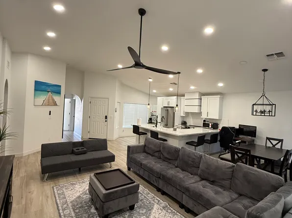 8575 N 107th Dr, Peoria, AZ 85345