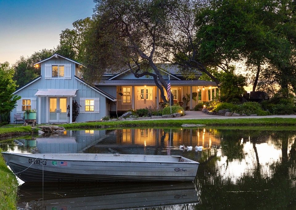 1st image of 1151 Park Lake Ct