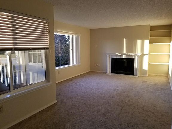 2nd image of 28717 16th Ave S APT F4