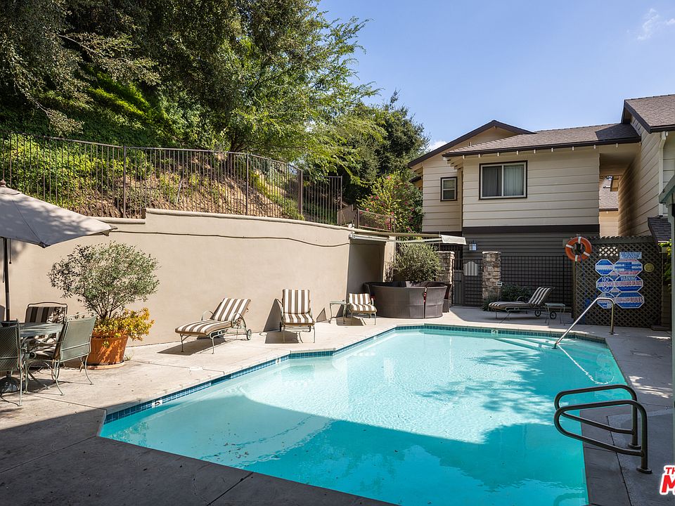 1st image of 500 N Rosemead Blvd APT 20