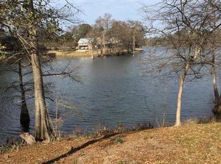 1600 Island Dr, Monroe, LA 71201