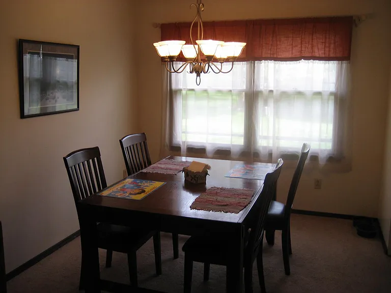 2007 Sumac Dr — Photo 3