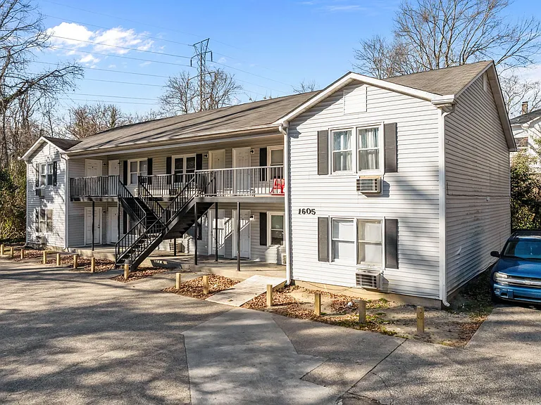 1605 N Roxboro St — Photo 21