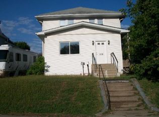 1031 Robert St S, West Saint Paul, MN 55118