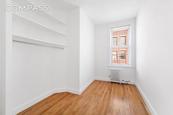 Rented by Compass | media 9