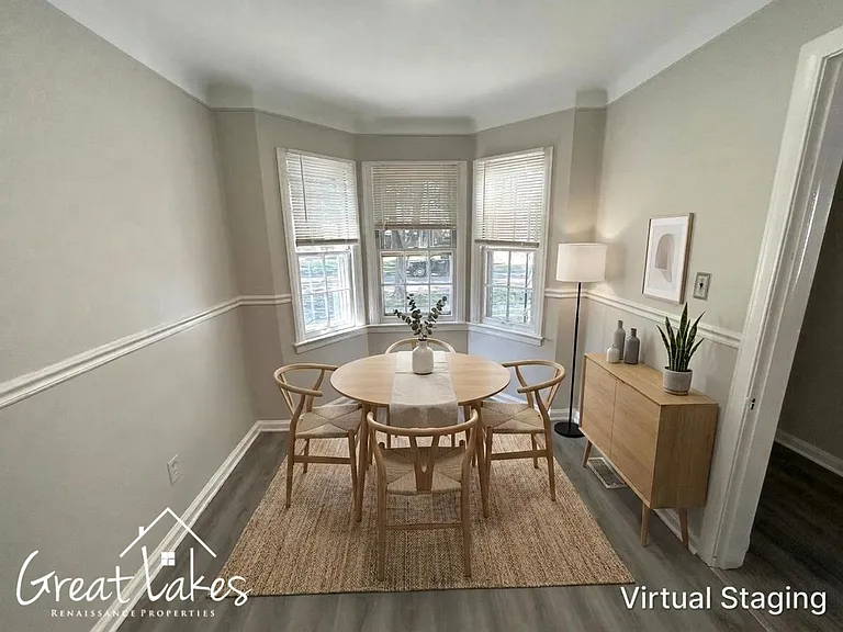 19323 Kenosha St — Photo 3