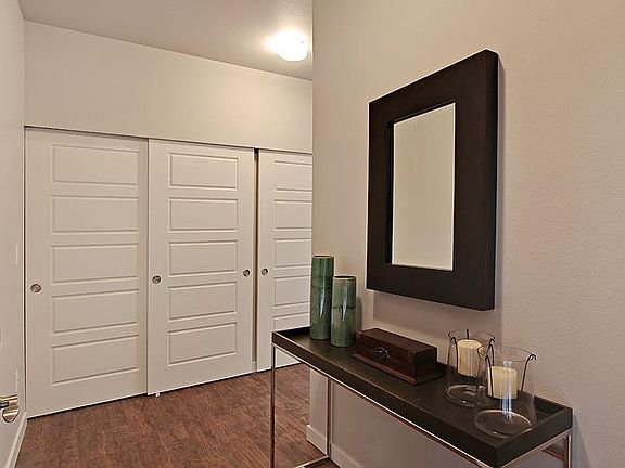 10 Ft Ceilings, Large Windows, Spacious Entry and Living Spa