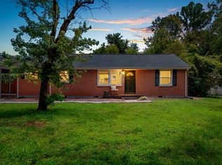 201 Pleasant Dr, Columbia, TN 38401
