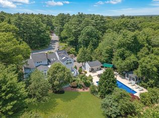 1 Crooked Bow Path, Mattapoisett, MA 02739
